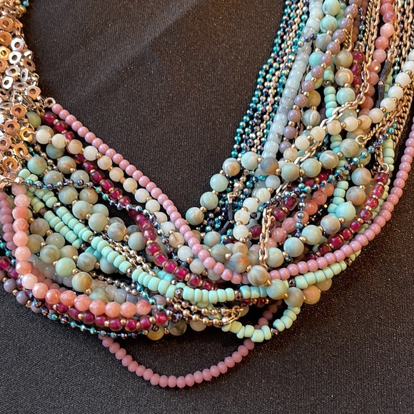 Stella & Dot Multi Colored Mixed Metal Gold-tone Mae Statement Necklace - Picture 2 of 8